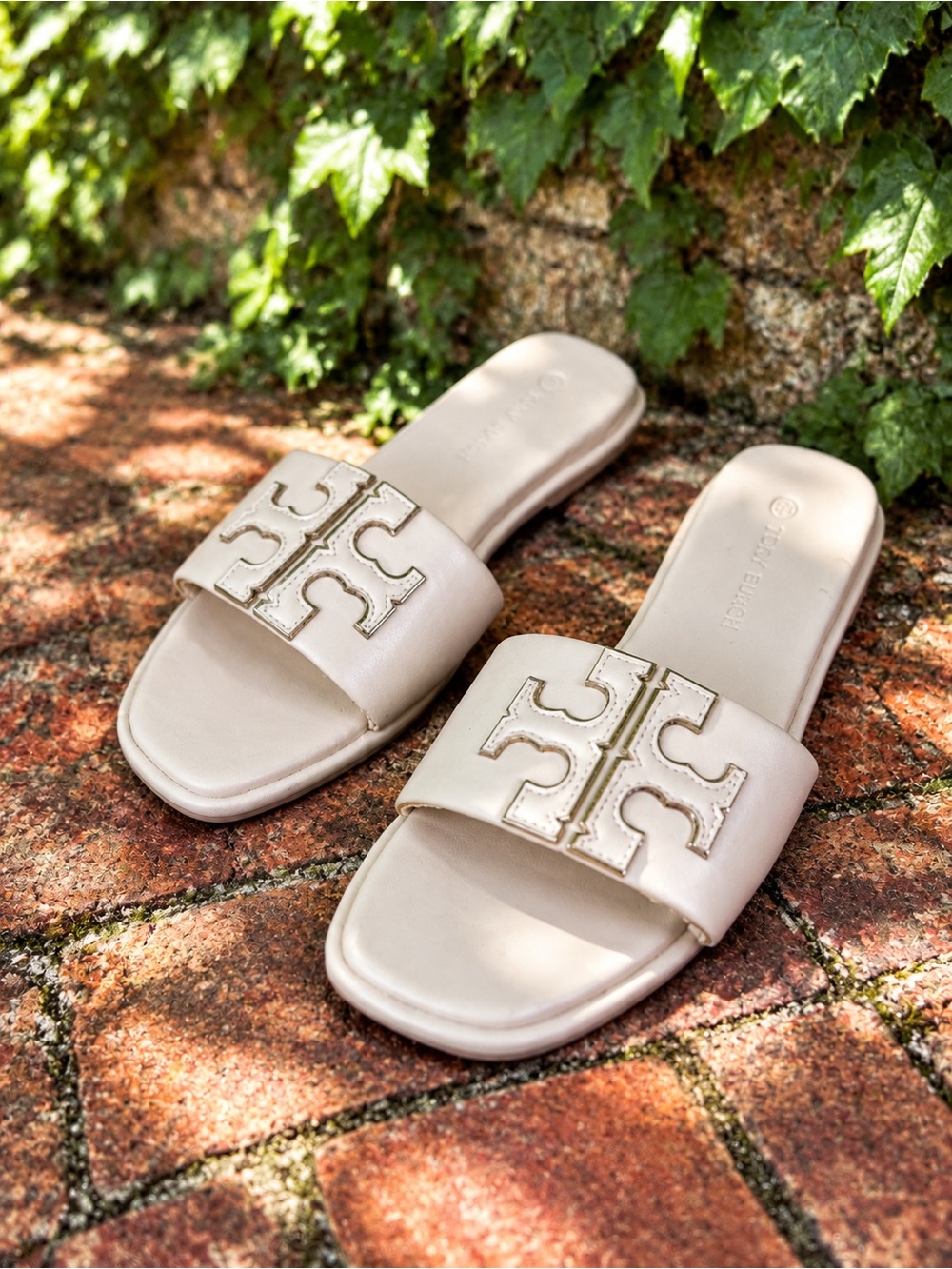 TORY BURCH Bone Leather Casual Metallic Logo Slides, 37